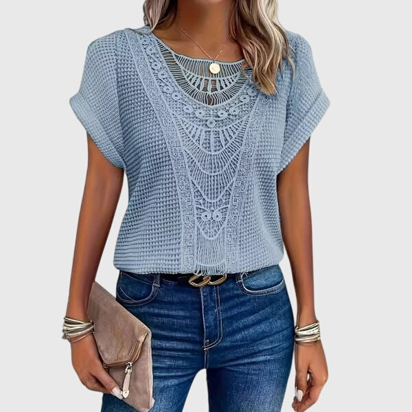 Inge | Elegant Blouse in Ibiza Style