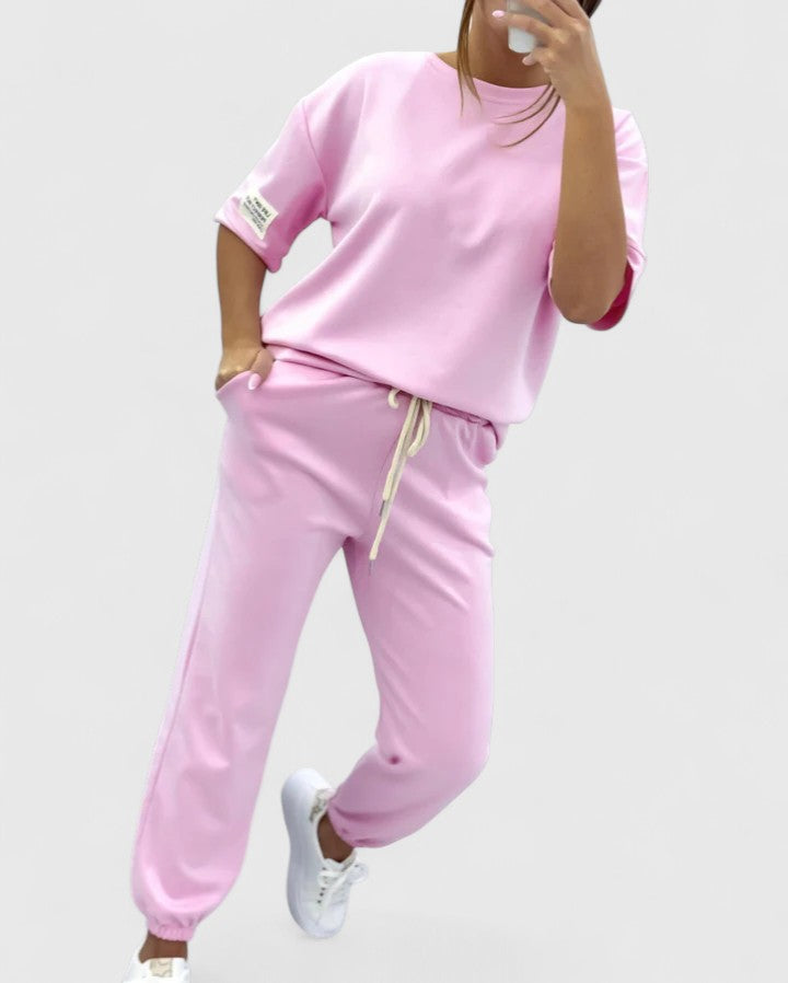Christien | Comfortable Set
