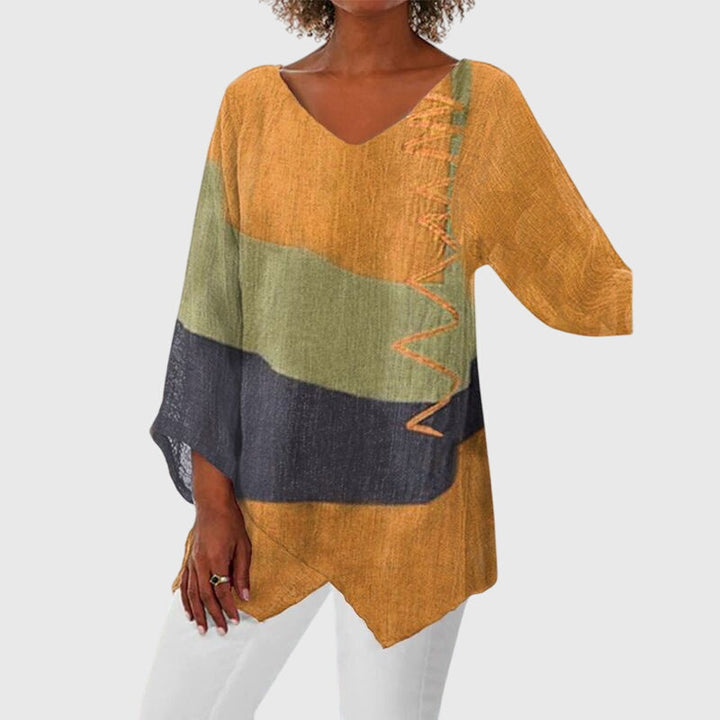 Corinne | Flattering Top