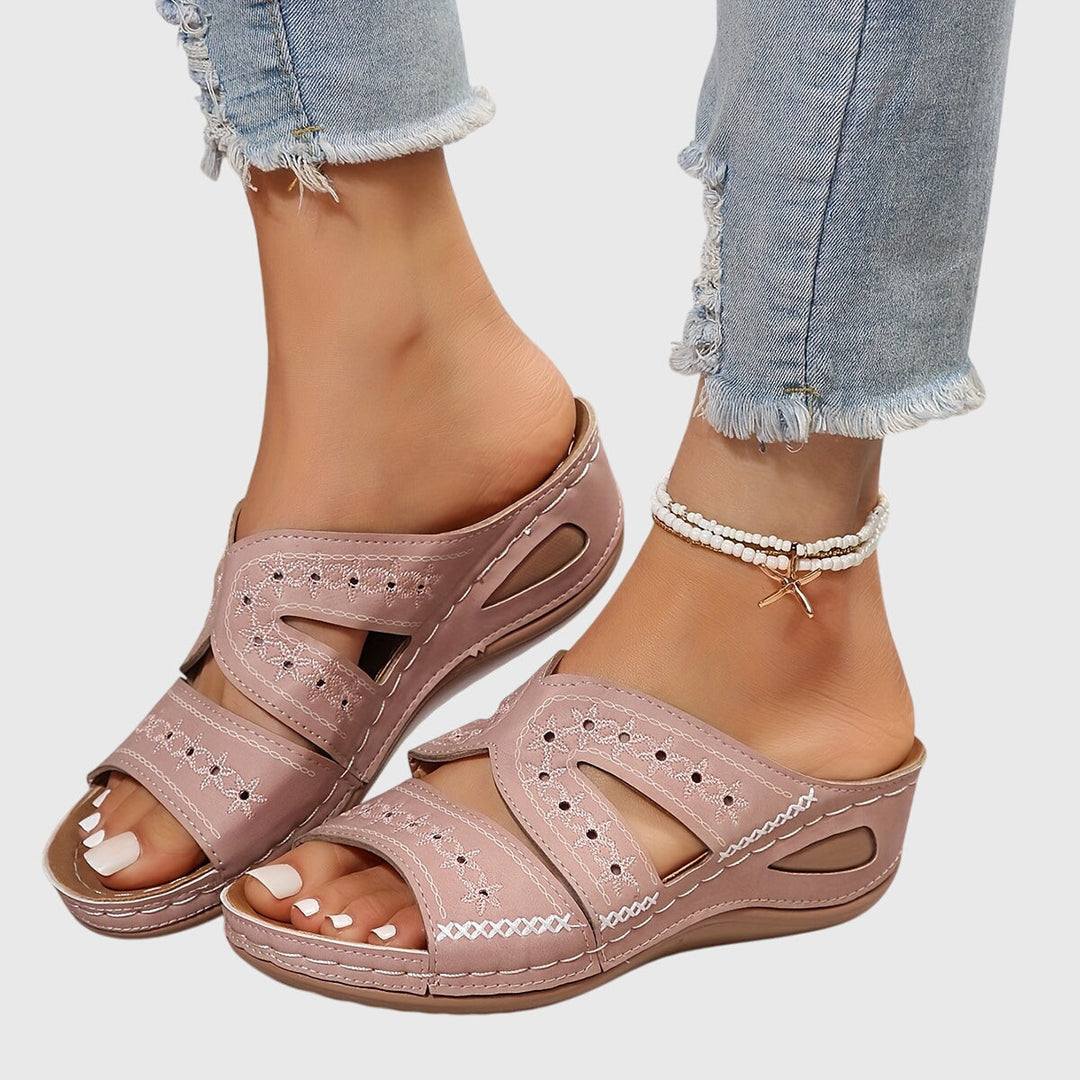 Lightweight Orthopedic Sandals Noëlle