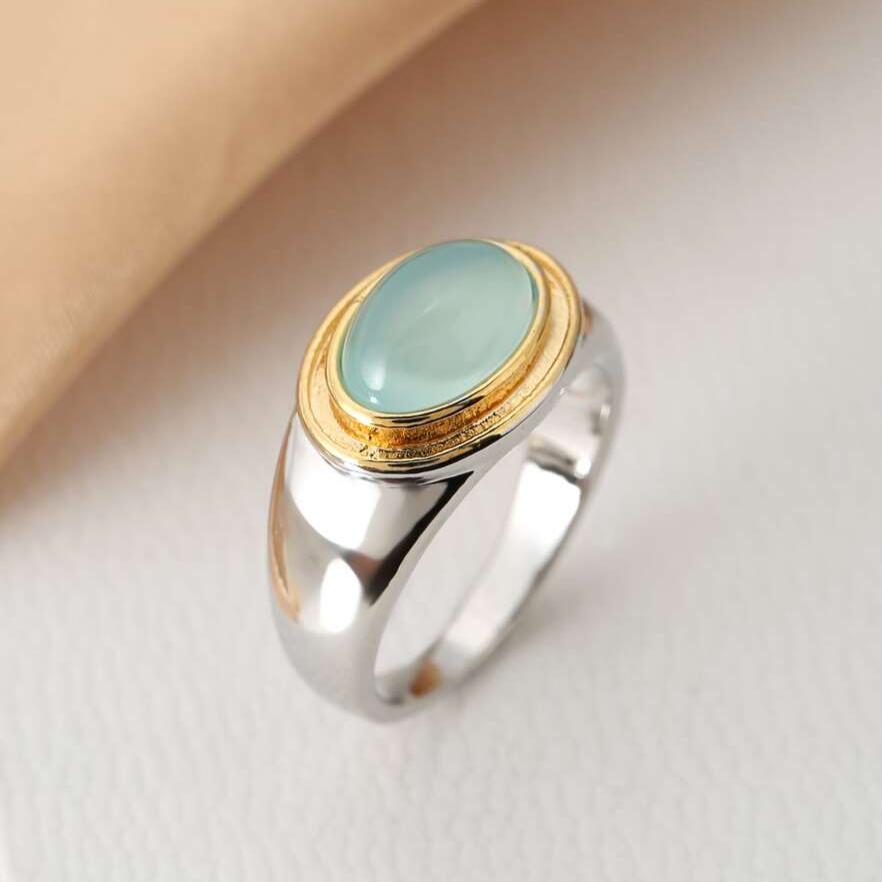 Gabi - Ring in Green Moonstone Vintage