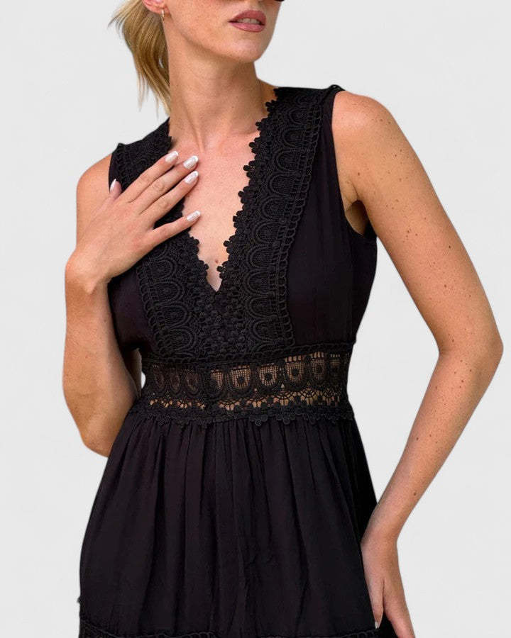 Caroline | Elegant Midi Dress