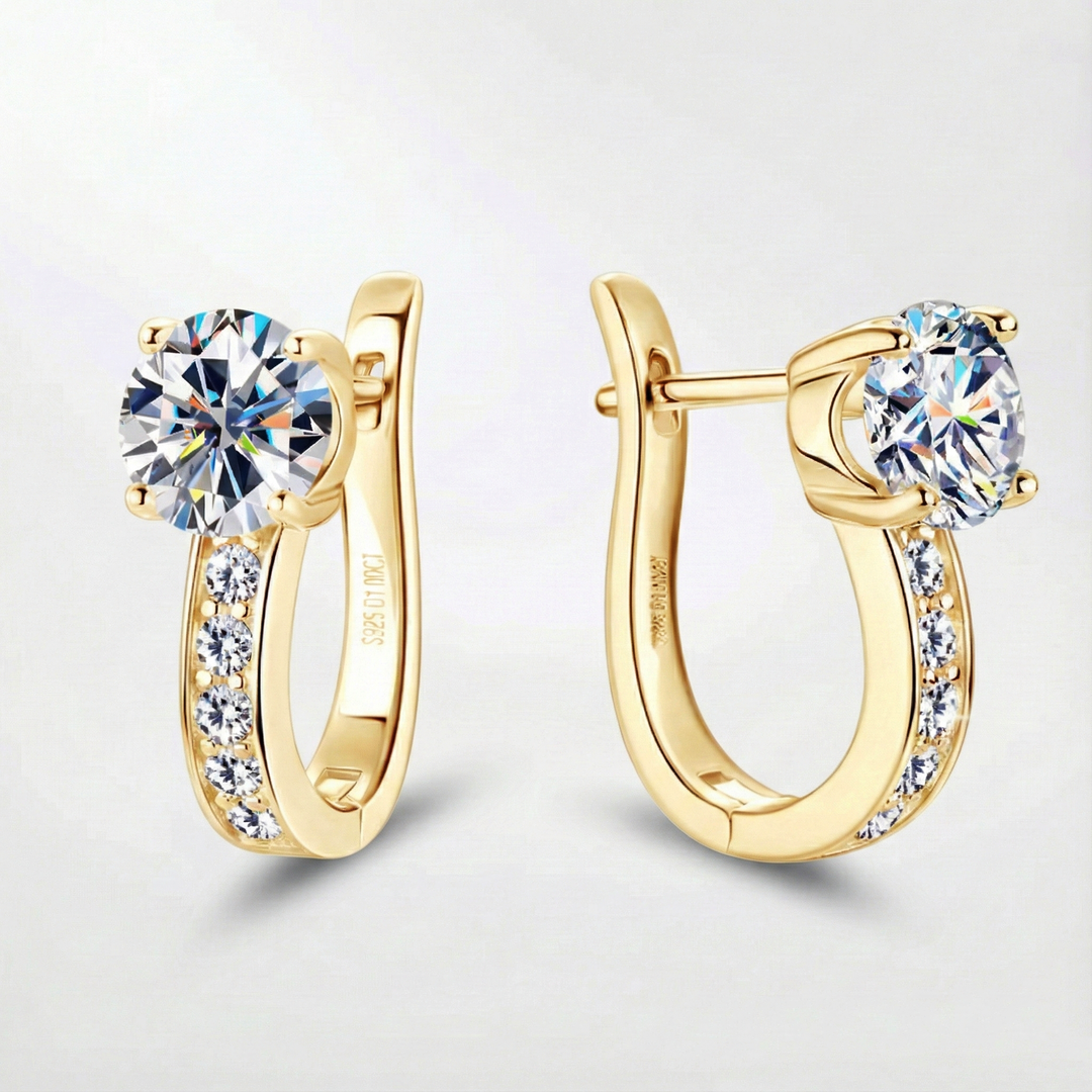 Hoop earrings with moissanite setting
