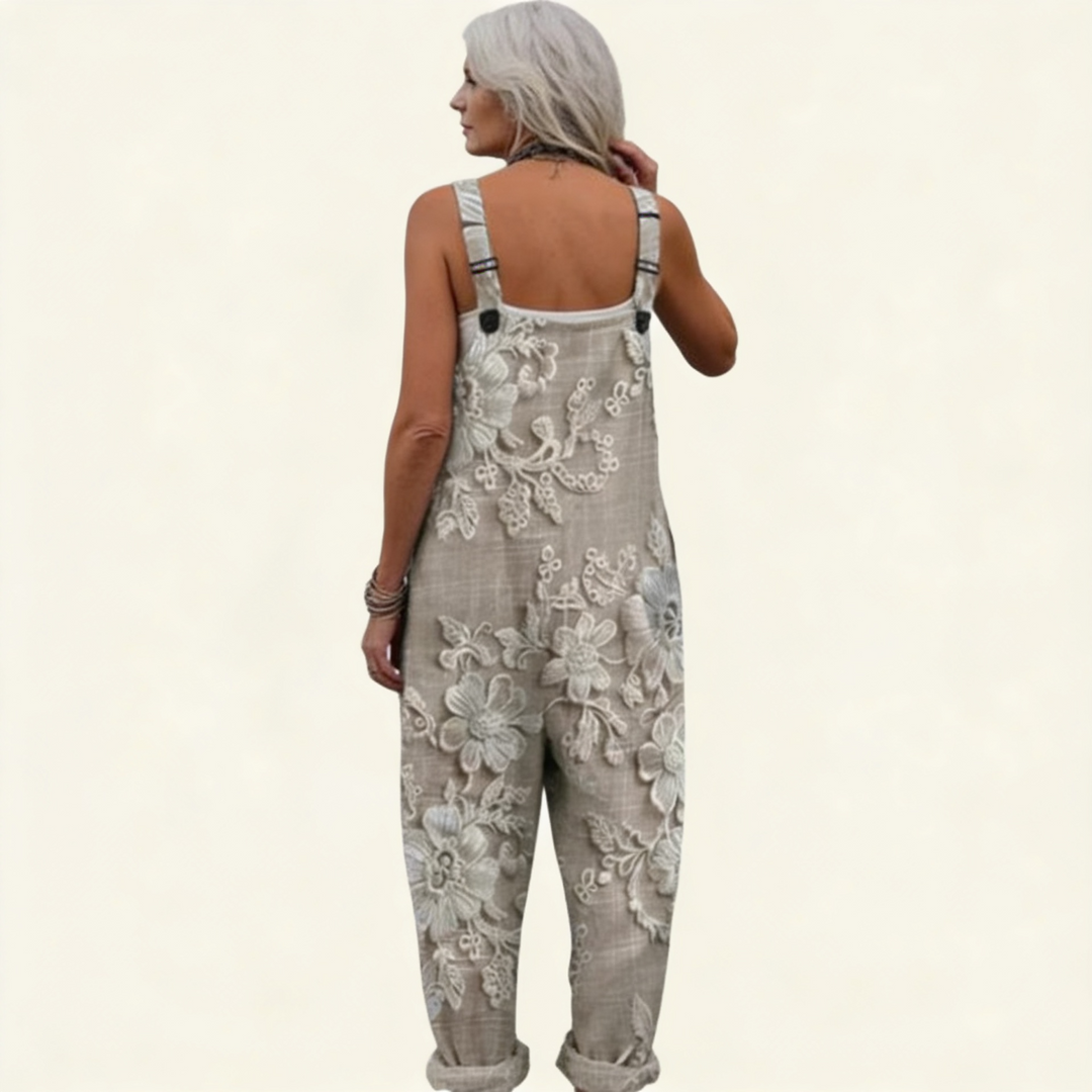 Sophie | refined, embroidered flowers in a bright appearance