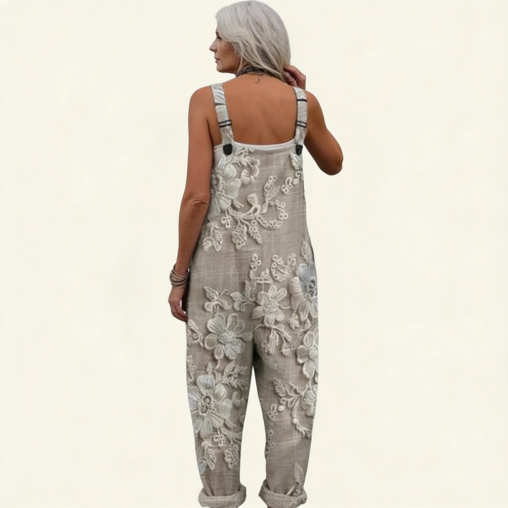 Sophie | refined, embroidered flowers in a bright appearance