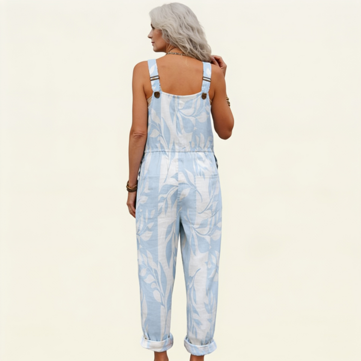Naomi | azure blue leaf pattern with a light appearance