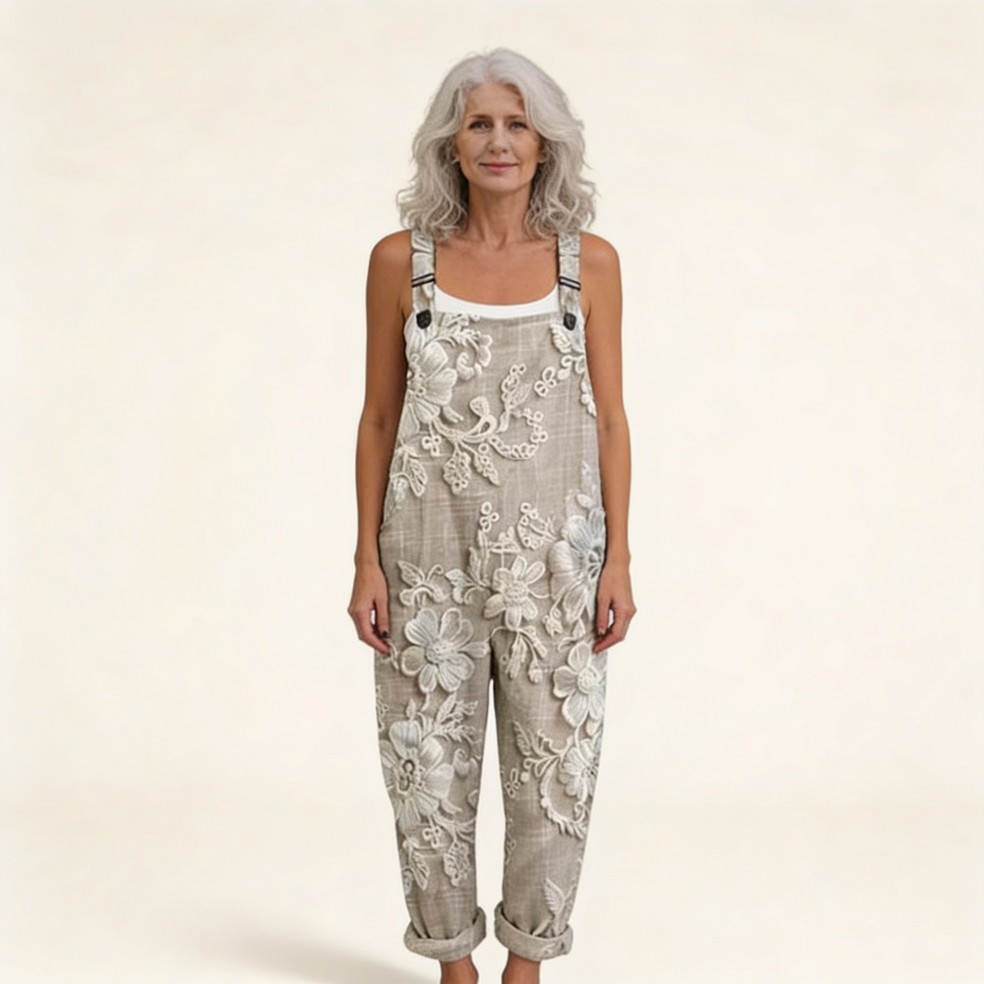 Sophie | refined, embroidered flowers in a bright appearance