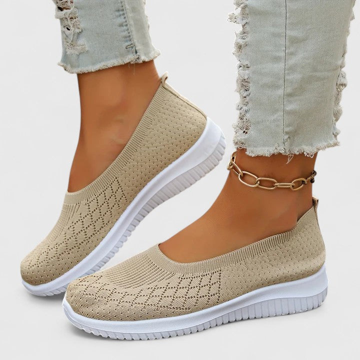 Loes | Orthopedic Slip-On Shoes