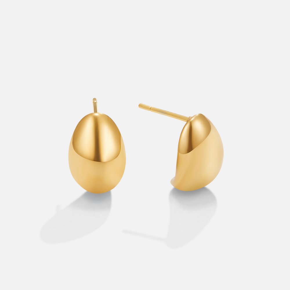 Inès – Gold earrings with a round curvature.