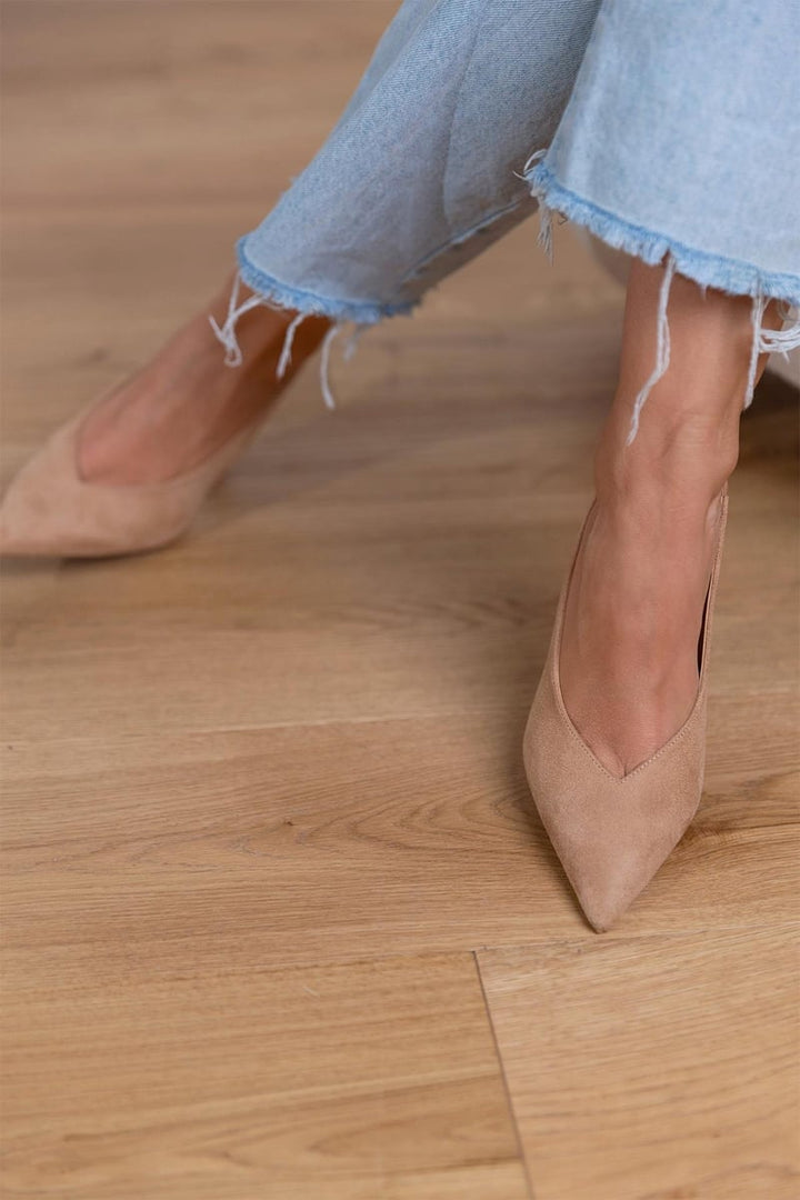 Selena - Classic and Elegant Heels
